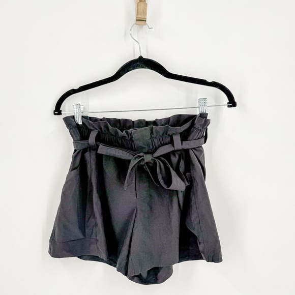 Athleta Black High Waist Shorts with Elegant Belt - Picture 1 of 5